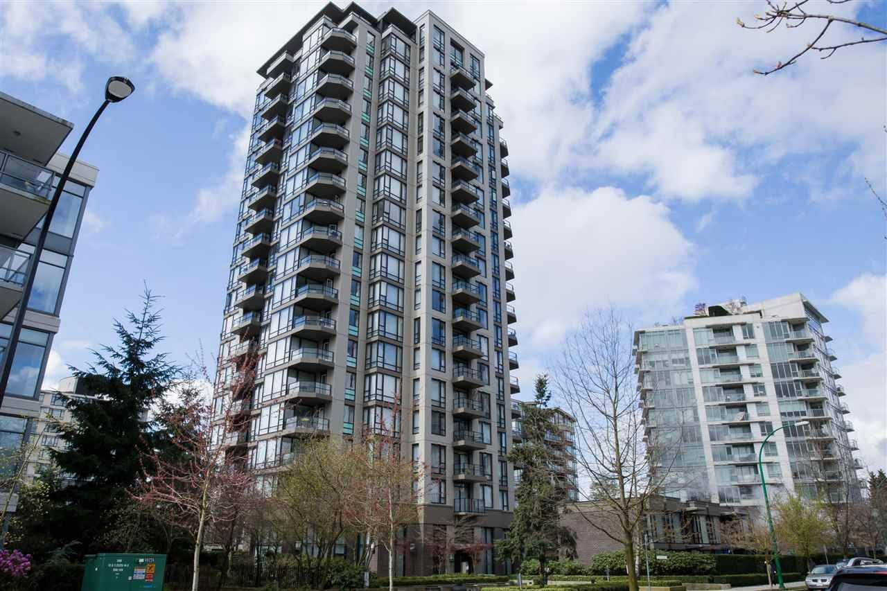 Main Photo: 804 151 W 2ND Street in North Vancouver: Lower Lonsdale Condo for sale in "SKY" : MLS®# R2260596