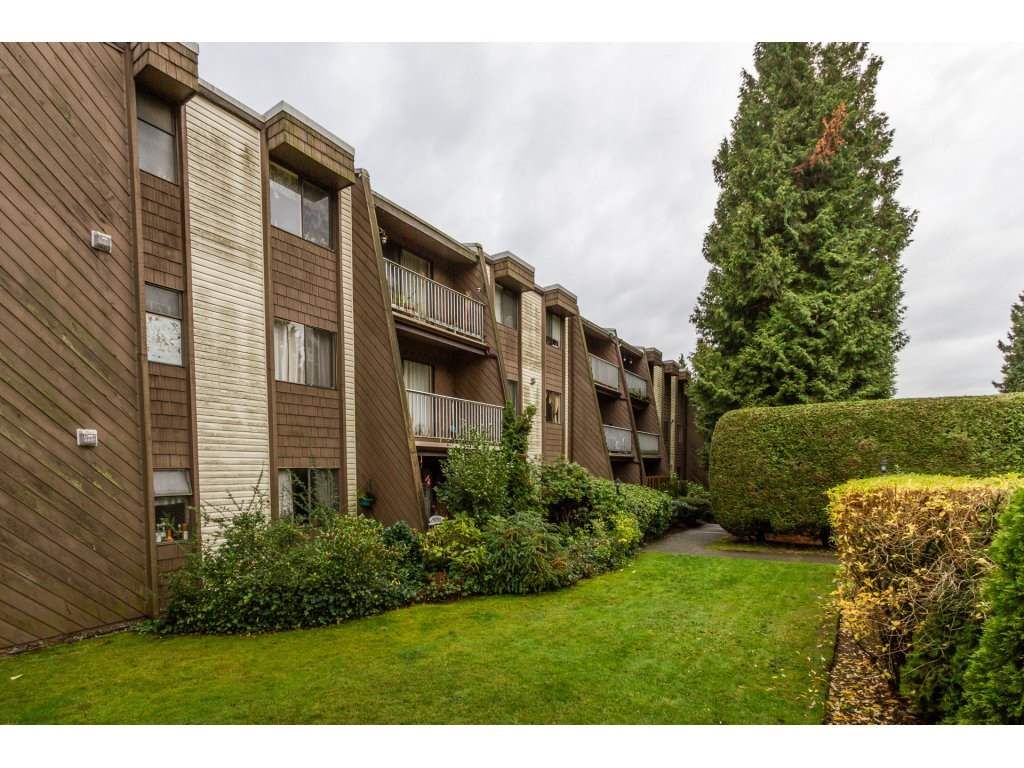 Main Photo: 214 3911 Carrigan Court in Burnaby: Government Road Condo for sale (Burnaby North)  : MLS®# R2122112