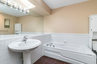 Photo 20: 1905 BALACLAVA Street in Vancouver: Kitsilano 1/2 Duplex for sale (Vancouver West)  : MLS®# R2728795