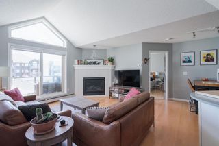 Main Photo: 402 10 Sierra Morena Mews SW in Calgary: Signal Hill Apartment for sale : MLS®# A2123219