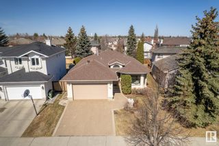 Main Photo: 831 BURTON Loop in Edmonton: Zone 14 House for sale : MLS®# E4383395