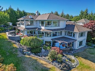 Photo 2: 11096 Greenpark Dr in North Saanich: NS Swartz Bay House for sale : MLS®# 962279