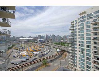 Photo 43: 1601 120 MILROSS Avenue in Vancouver: Mount Pleasant VE Condo for sale in "BRIGHTON" (Vancouver East)  : MLS®# V783328
