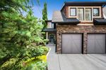 Main Photo: 435 27 Avenue NE in Calgary: Winston Heights/Mountview Semi Detached (Half Duplex) for sale : MLS®# A2104429