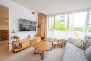 Photo 1: 205 1618 QUEBEC Street in Vancouver: Mount Pleasant VE Condo for sale (Vancouver East)  : MLS®# R2682161
