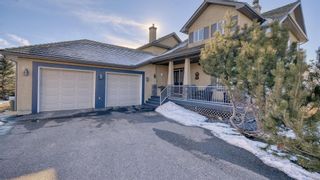 Photo 11: 219 Slopeview Drive SW in Calgary: Springbank Hill Detached for sale : MLS®# A1187658