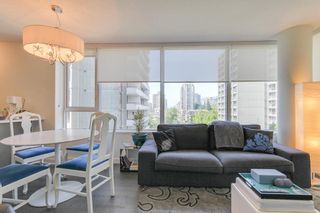 Photo 8: 802 1009 HARWOOD Street in Vancouver: West End VW Condo for sale in "MODERN" (Vancouver West)  : MLS®# R2075325