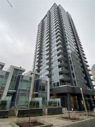 Photo 2: 401 6398 SILVER Avenue in Burnaby: Metrotown Condo for sale in "Sun Tower 2" (Burnaby South)  : MLS®# R2751587