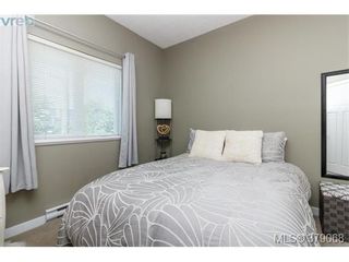 Photo 16: 107 7088 West Saanich Rd in BRENTWOOD BAY: CS Brentwood Bay Row/Townhouse for sale (Central Saanich)  : MLS®# 761340
