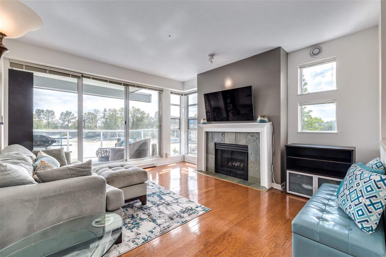 Main Photo: 206 1880 E KENT AVENUE SOUTH in Vancouver: South Marine Condo for sale in "Tugboat Landing" (Vancouver East)  : MLS®# R2462642