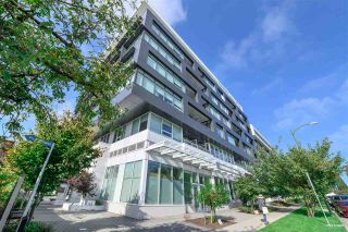 Photo 1: 606 6383 CAMBIE Street in Vancouver: Oakridge VW Condo for sale in "Forty Nine West" (Vancouver West)  : MLS®# R2506344