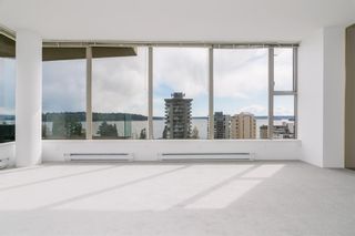 Photo 4: 802 570 18TH Street in West Vancouver: Ambleside Condo for sale : MLS®# R2710269