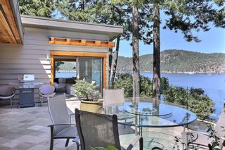Main Photo: 7909 BEDWELL Drive: Pender Island House for sale in "Trincomali" (Islands-Van. & Gulf)  : MLS®# R2873589