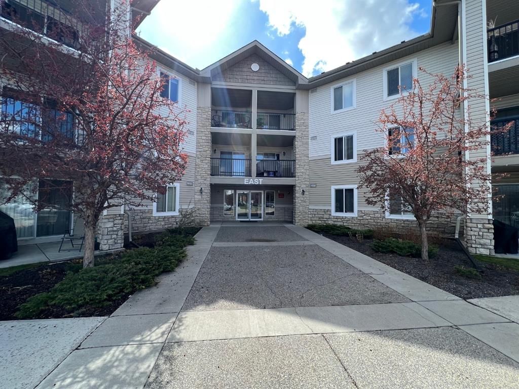 Main Photo: 1347 2395 Eversyde Avenue SW in Calgary: Evergreen Apartment for sale : MLS®# A1219186