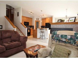 Photo 6: 779 STONEHAVEN Drive: Carstairs Residential Detached Single Family for sale : MLS®# C3617481