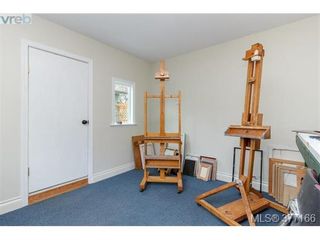 Photo 16: 9951 Bessredge Pl in SIDNEY: Si Sidney North-East House for sale (Sidney)  : MLS®# 757206