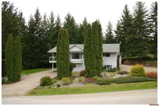 Photo 2: 2454 Leisure Road in Blind Bay: Shuswap Lake Estates House for sale : MLS®# 10047025