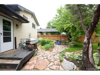 Photo 8: 15 BERENSON Avenue in Regina: Normanview West Single Family Dwelling for sale (Regina Area 02)  : MLS®# 503577