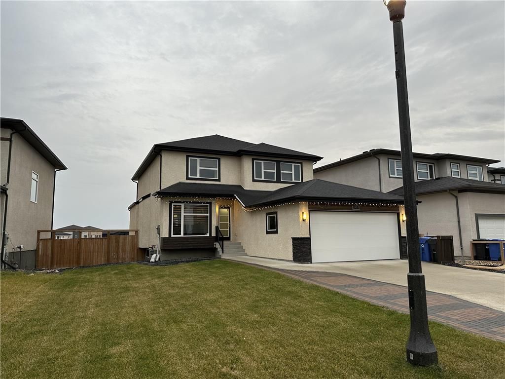 Main Photo: 310 stan bailie Drive in Winnipeg: South Pointe Residential for sale (1R)  : MLS®# 202300331