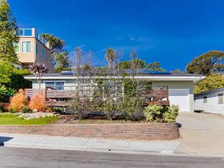 Photo 1: PACIFIC BEACH House for sale : 5 bedrooms : 1824 Malden Street in San Diego