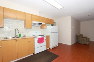 Photo 13: 1746 KITCHENER Street in Vancouver: Grandview Woodland House for sale (Vancouver East)  : MLS®# R2834858