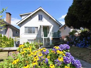 Photo 2: 2411 E 12TH Avenue in Vancouver: Renfrew VE House for sale (Vancouver East)  : MLS®# V1019112