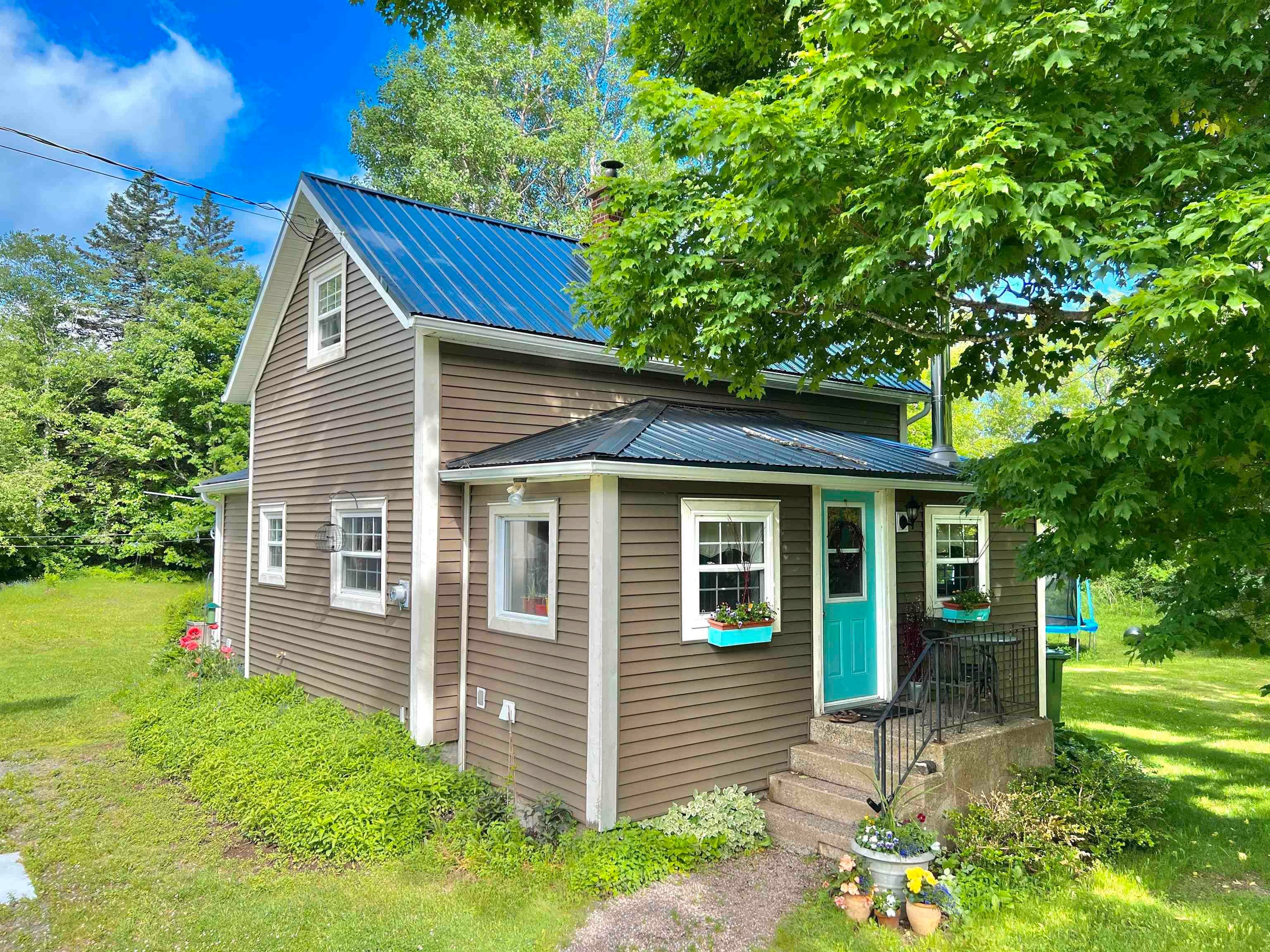 Main Photo: 1215 Hamilton Road in Harbourville: Kings County Residential for sale (Annapolis Valley)  : MLS®# 202212262