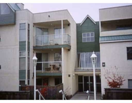 FEATURED LISTING: 304 518 13TH ST New Westminster