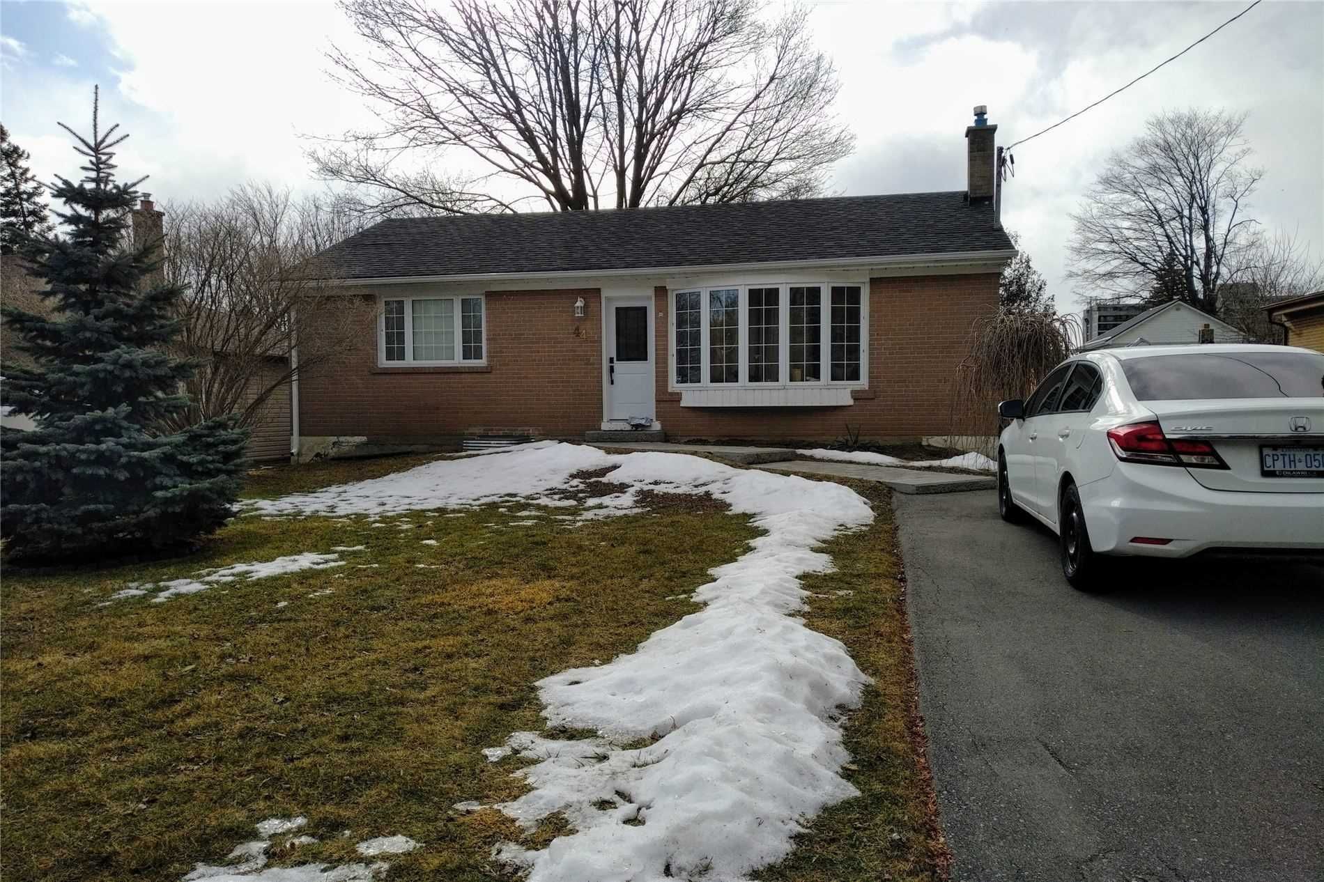 Main Photo: 44 Hiley Avenue in Ajax: Central West House (Bungalow) for lease : MLS®# E5518194