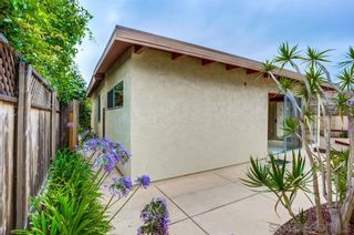 Photo 39: PACIFIC BEACH House for sale : 4 bedrooms : 1142 Opal St in San Diego