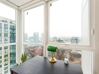 Photo 18: 2605 388 DRAKE Street in Vancouver: Yaletown Condo for sale in "GOVERNOR'S TOWER" (Vancouver West)  : MLS®# R2739125