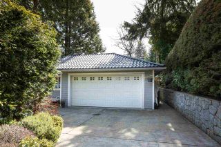 Photo 2: 659 E ST. JAMES Road in North Vancouver: Princess Park House for sale : MLS®# R2550977
