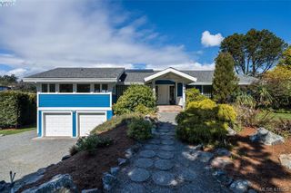 Photo 41: 4060 Lockehaven Dr in VICTORIA: SE Ten Mile Point House for sale (Saanich East)  : MLS®# 826989