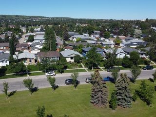Photo 3: 7347 Huntington Street NE in Calgary: Huntington Hills Detached for sale : MLS®# A1240224
