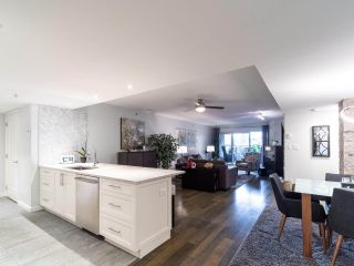 Photo 6: 211 2665 W BROADWAY in Vancouver: Kitsilano Condo for sale in "MAGUIRE BUILDING" (Vancouver West)  : MLS®# R2550864