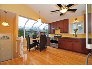 Photo 3: 812 NICOLUM CT in North Vancouver: Roche Point House for sale : MLS®# V1034924