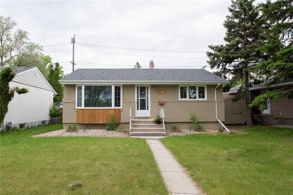 Main Photo: 918 Lindsay Street in Winnipeg: River Heights South Residential for sale (1D)  : MLS®# 202013070