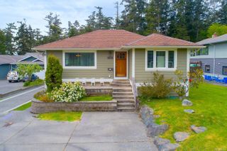 Photo 3: 1191 Munro St in Esquimalt: Es Saxe Point House for sale : MLS®# 874494