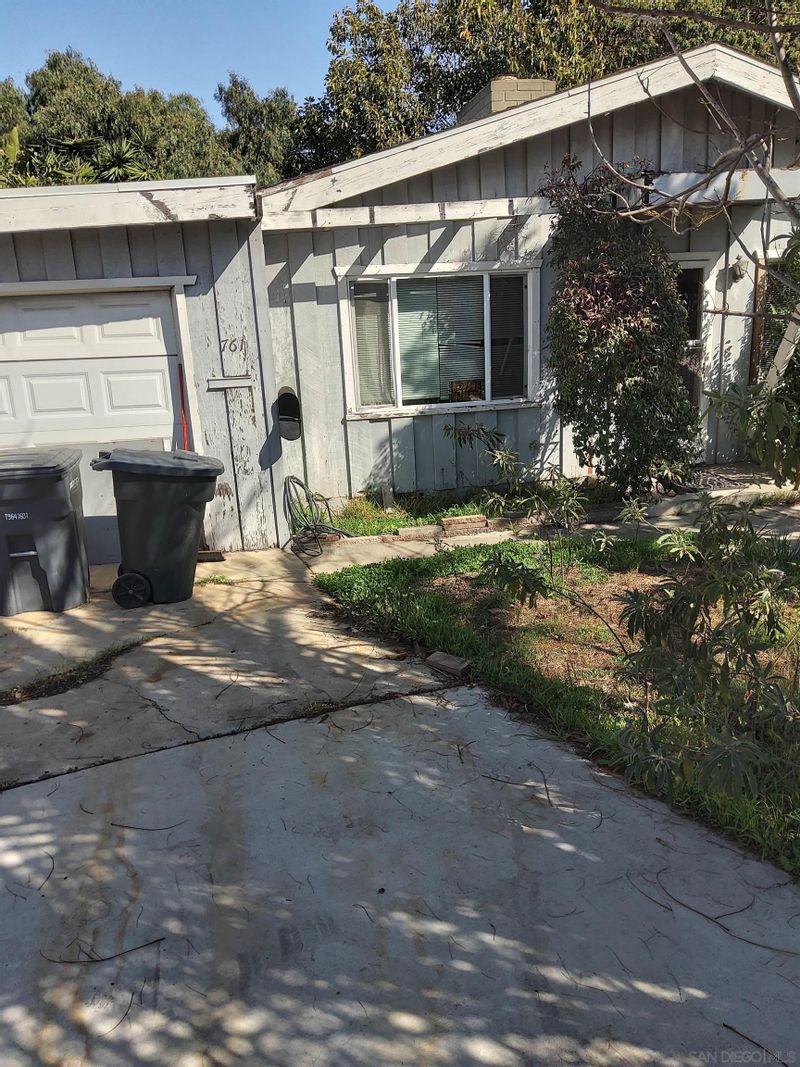 FEATURED LISTING: 761 Corvina St Imperial Beach