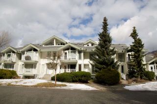 Photo 1: 107 1275 SCOTT Drive in Hope: Hope Center Condo for sale : MLS®# R2349133