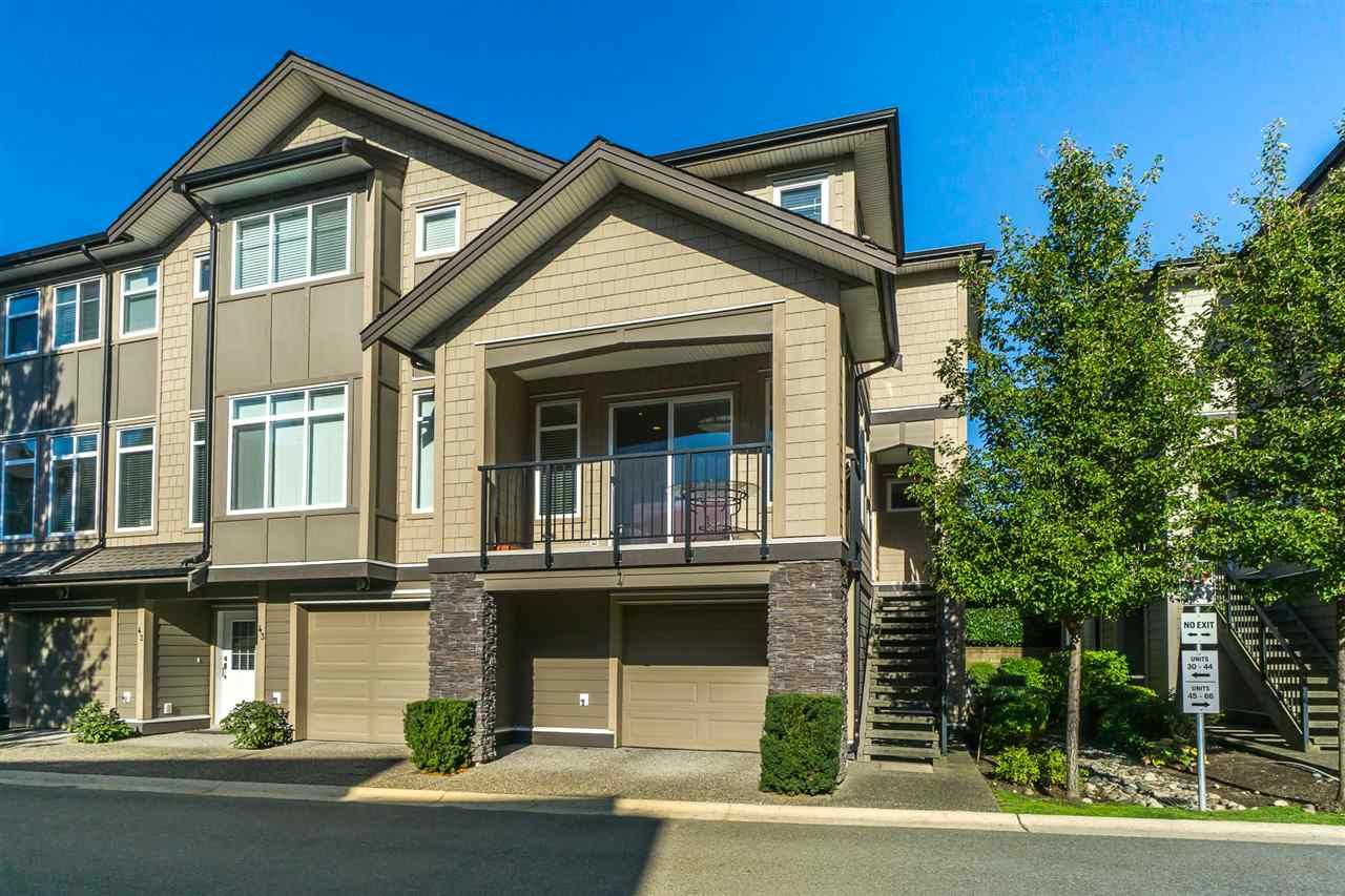 Main Photo: 44 22865 TELOSKY Avenue in Maple Ridge: East Central Townhouse for sale in "WINDSONG" : MLS®# R2313663