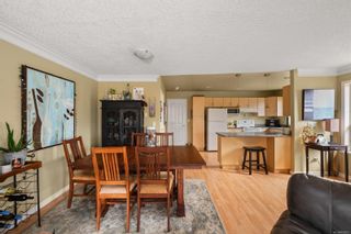 Photo 12: 477 Sturdee St in Esquimalt: Es Saxe Point Half Duplex for sale : MLS®# 902823