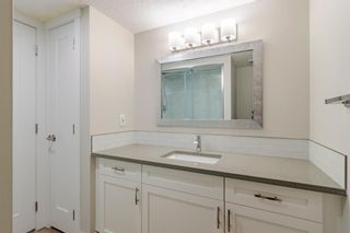 Photo 14: 218 7239 Sierra Morena Boulevard SW in Calgary: Signal Hill Apartment for sale : MLS®# A1102814