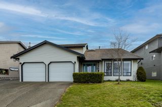 Photo 1: 2102 ENDERBY Street in Abbotsford: Abbotsford East House for sale in "Everett Estates" : MLS®# R2878194