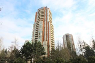 Main Photo: 703 6838 STATION HILL Drive in Burnaby: South Slope Condo for sale in "THE BELGRAVITA" (Burnaby South)  : MLS®# R2645674