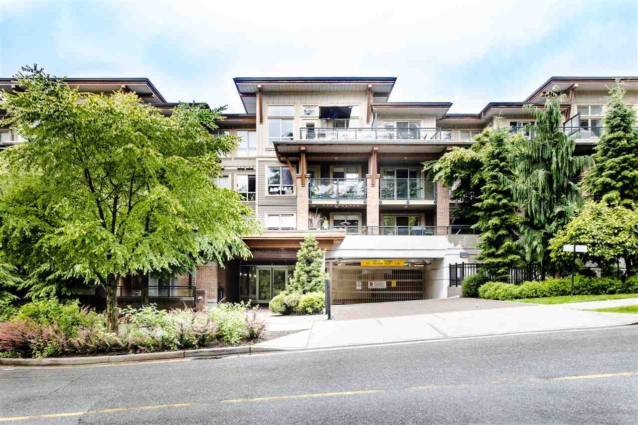 Main Photo: 306 1633 MACKAY Avenue in North Vancouver: Pemberton NV Condo for sale in "Touchstone" : MLS®# R2462638