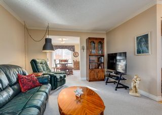 Photo 4: 5 714 Willow Park Drive SE in Calgary: Willow Park Row/Townhouse for sale : MLS®# A1084820