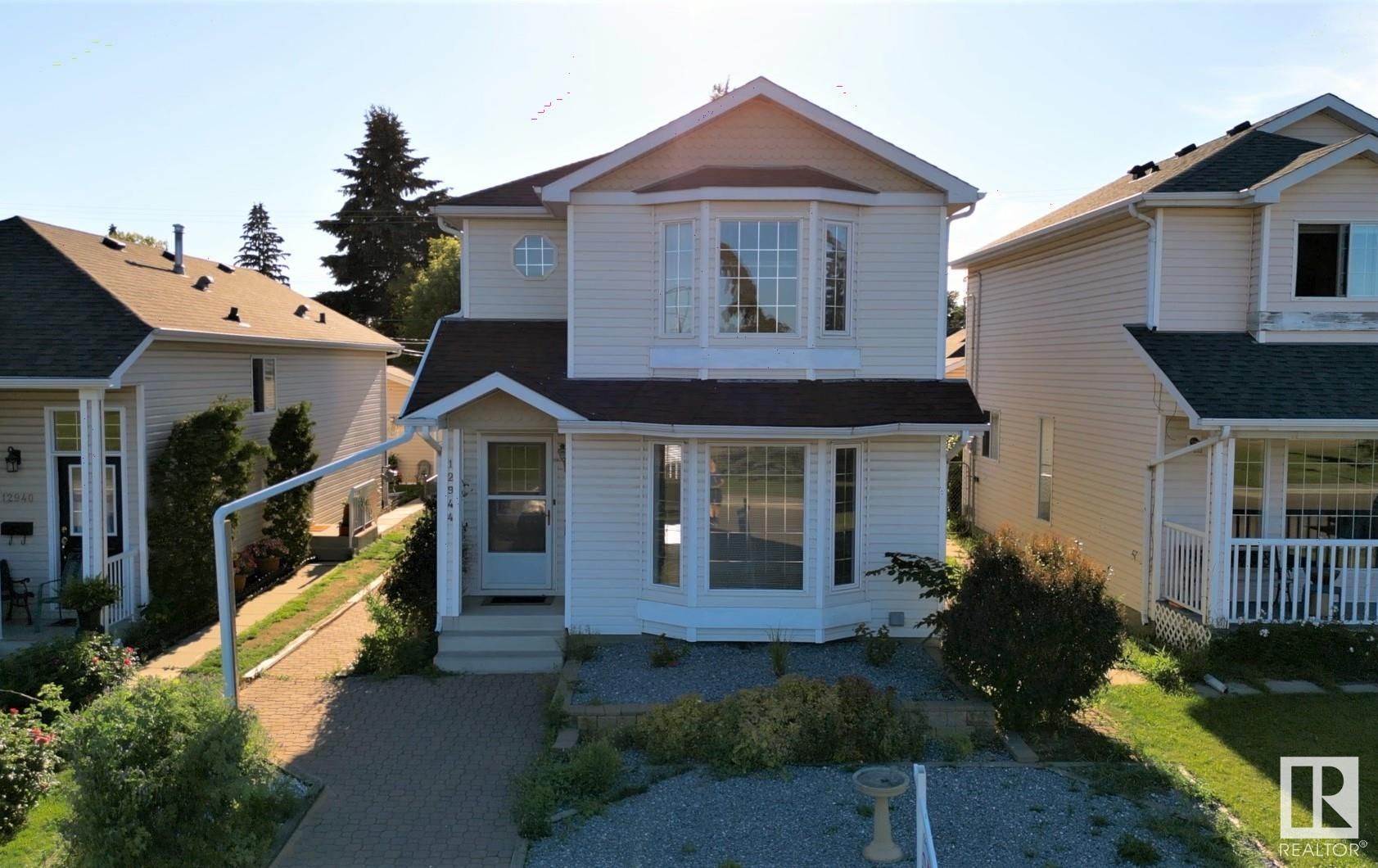 Main Photo: 12944 112 Street in Edmonton: Zone 01 House for sale : MLS®# E4307090
