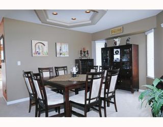 Photo 4: 3300 RAKANNA Place in Coquitlam: Hockaday House for sale : MLS®# V808044