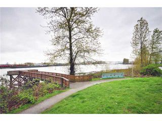 Photo 10: 2218 PORTSIDE CT in Vancouver: Fraserview VE Condo for sale in "RIVERSIDE TERRACE" (Vancouver East)  : MLS®# V819139